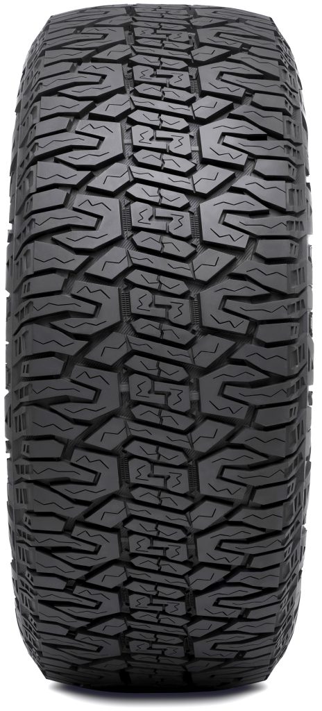 Radar Renegade A/T Sport 205/70R15 LT 107/103S 3
