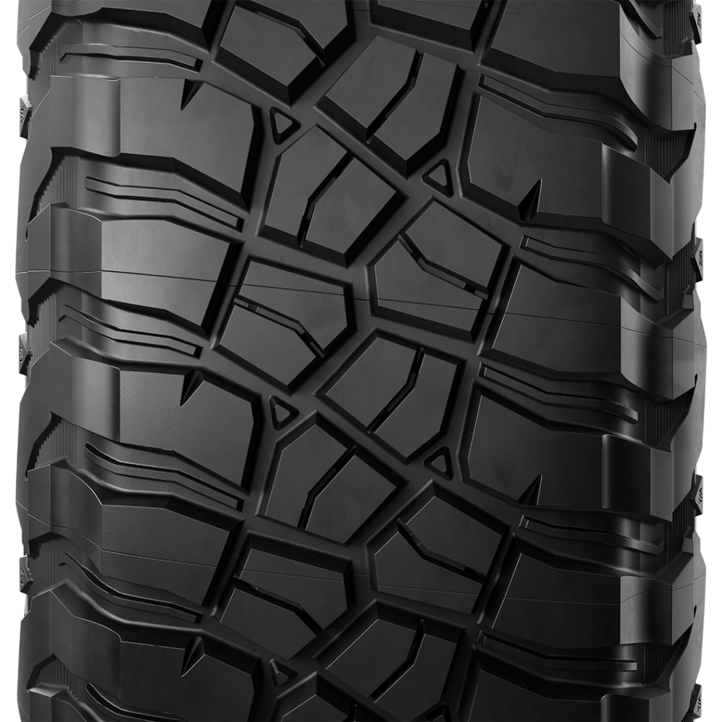 BFGoodrich Mud Terrain T/A KM3 295/70R17 | Tyreright